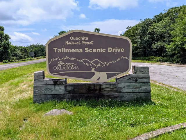 Oklahoma / Arkansas State Line