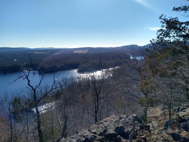 Ragged Mountain Memorial Preserve
