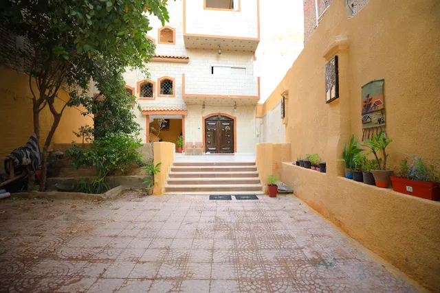 El khalil pyramids lnn