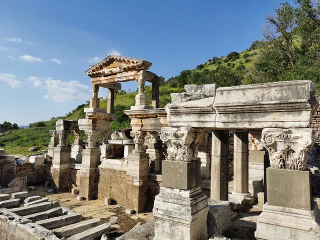 Ancient Direction Signal