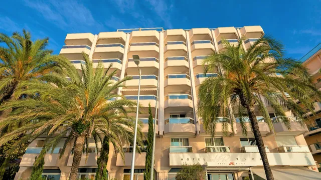 HOTEL RIVA ART & SPA