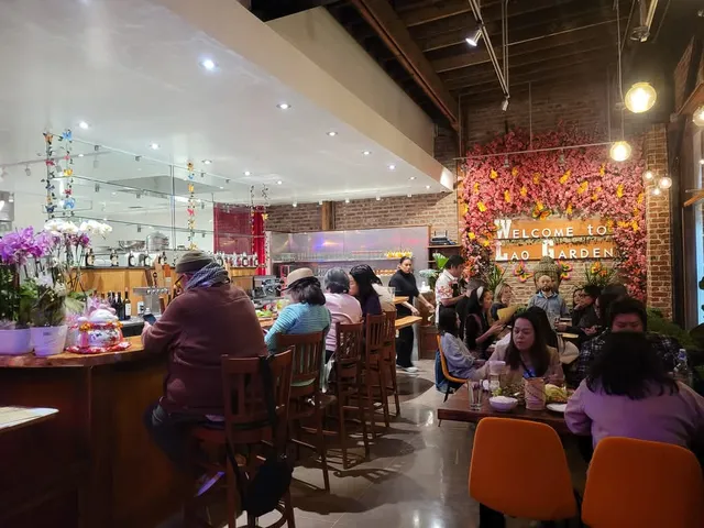 Lao Garden Restaurant & Bar