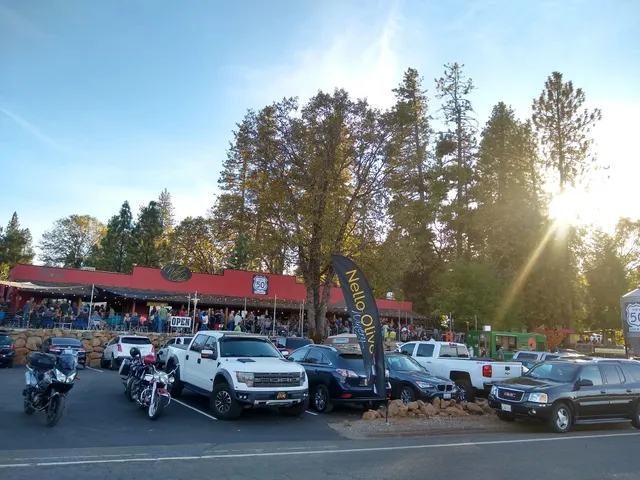 Nello Olivo Winery, Camino Tasting Room