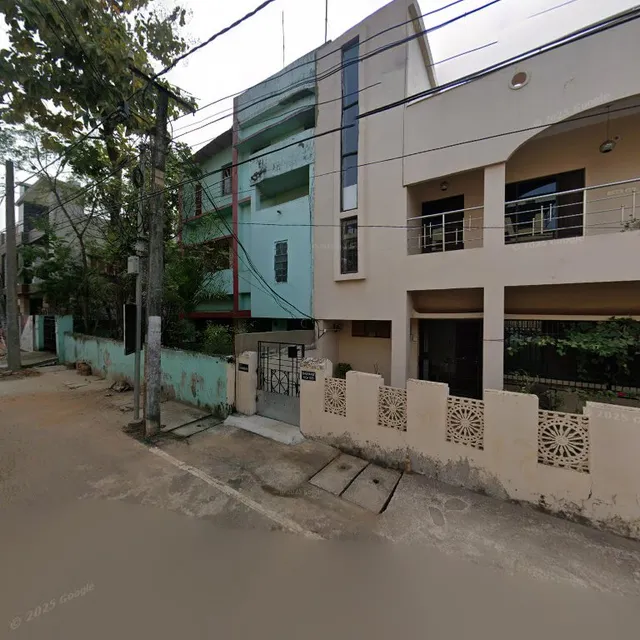 Hotel O The Luxury Palace