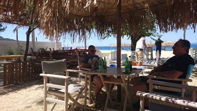 Rooms Cafe Bar Afroditi