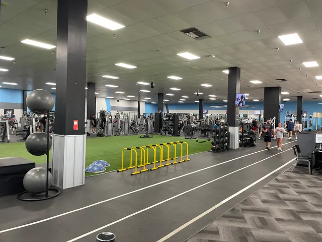 TruFit Athletic Clubs - Sunset Dr