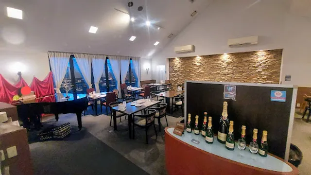 ベーカリーレストランサンマルク 鈴鹿店