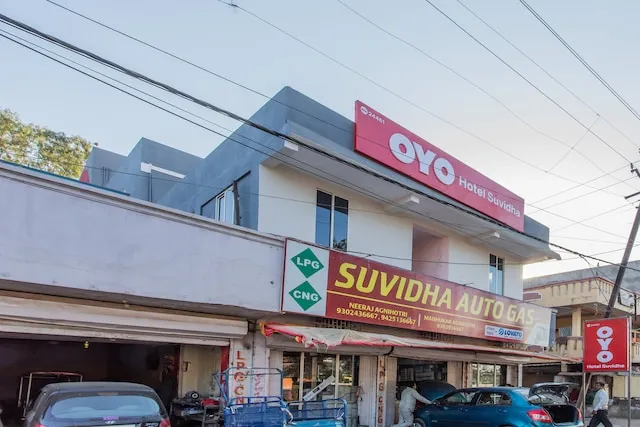 OYO 24461 Hotel Celebrations