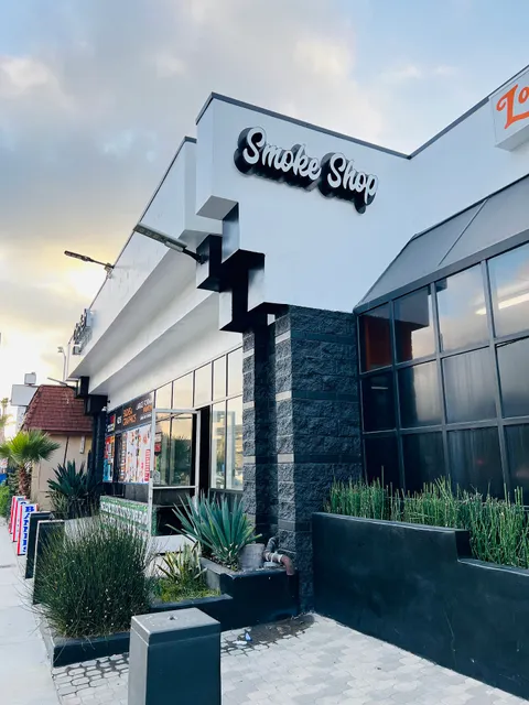 Sofi smoke and market