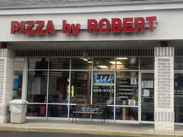 Pizza by Robert