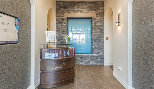 Phenix Salon Suites - Peachtree Corners