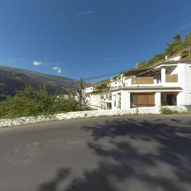 Casas cueva El Castaño