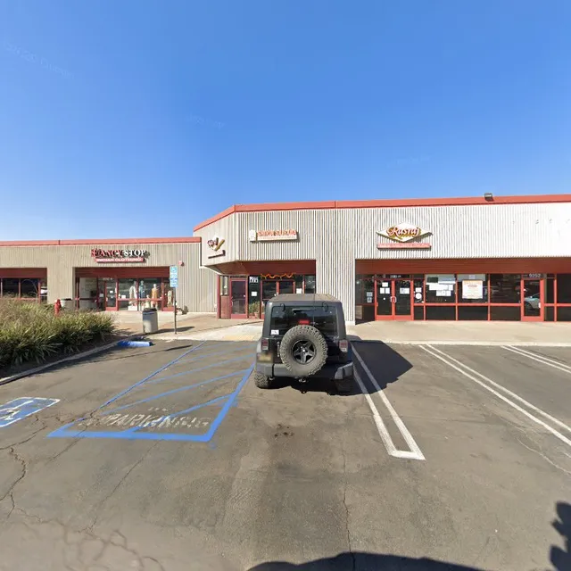 Vivekananda Yoga (Kids and Adults classes)