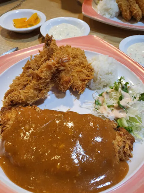 김석민장산수제왕돈까스