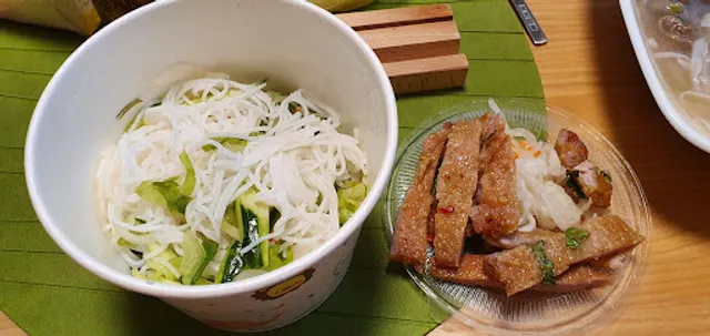 越南美食 Phở Việt