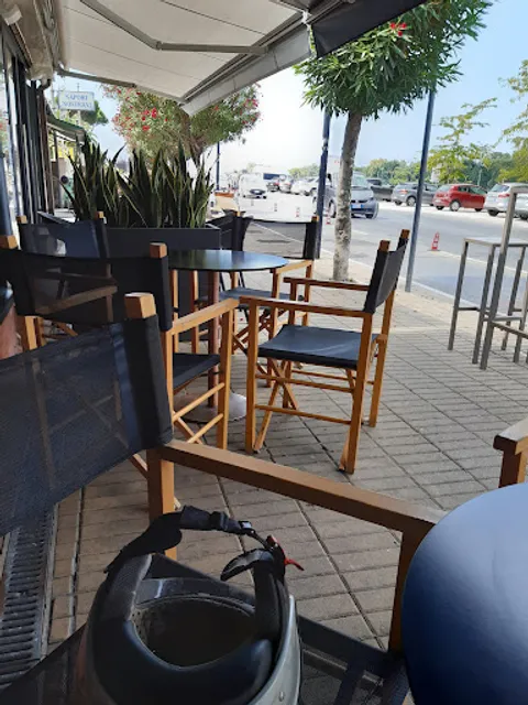 Cocktail Bar Tazzini