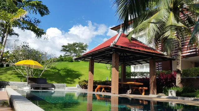 Royal Lee Resort and Spa