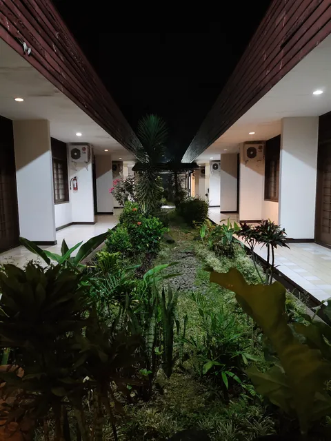 Abadi Asri Hotel
