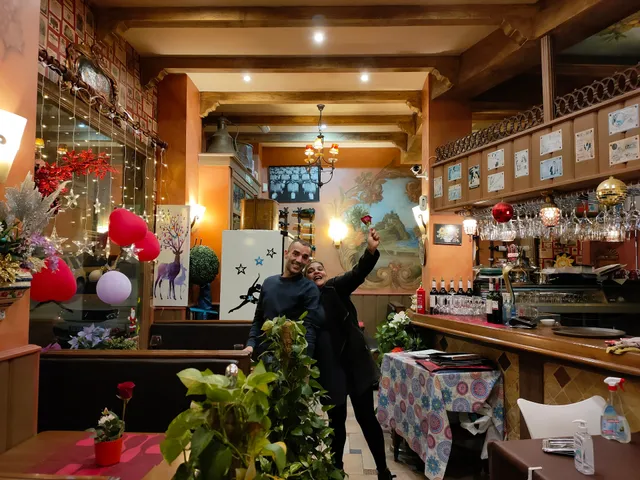 Cafetería Restaurante Tai