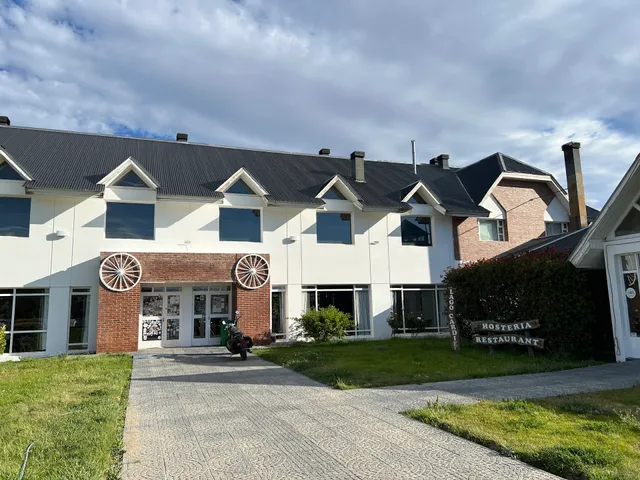 Hosteria Restaurante Lago Cardiel