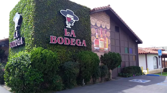 La Bodega Wine & Spirits