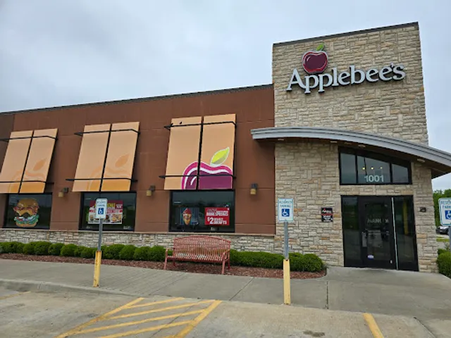 Applebee's Grill + Bar