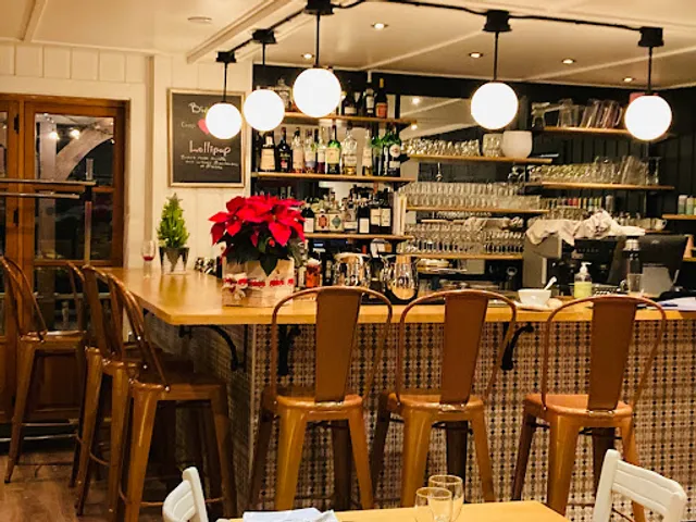 Les Enflammés - Restaurant - Cuisine de feu - Buvette