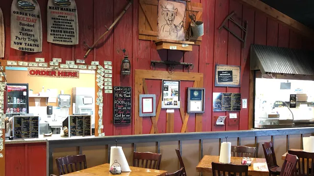 Smolik's Smokehouse