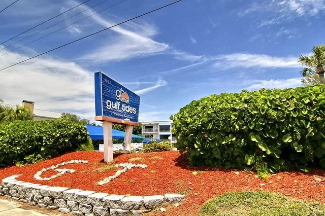 Gulf Tides of Longboat Key