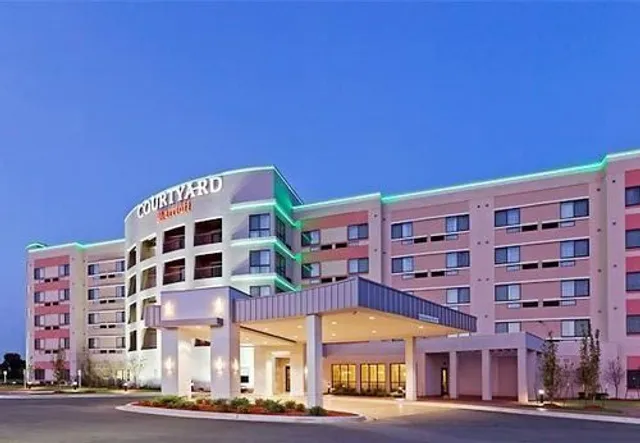 Courtyard by Marriott Tulsa Woodland Hills