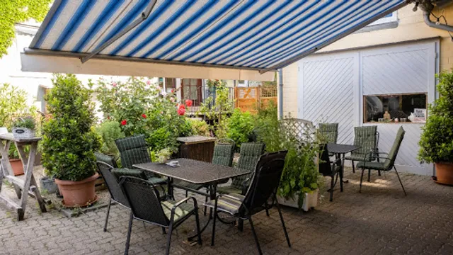 Weinhof und Weinstube Pfeffer – Schoppenbähnel