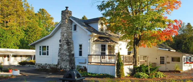 Peninsula Park-View Resort