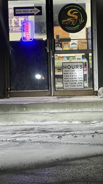 Small Scale Speedway