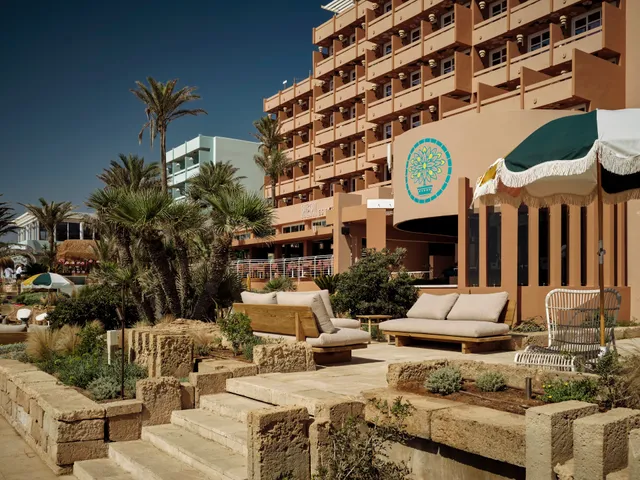 Bikini Island & Mountain Hotel Es Trenc