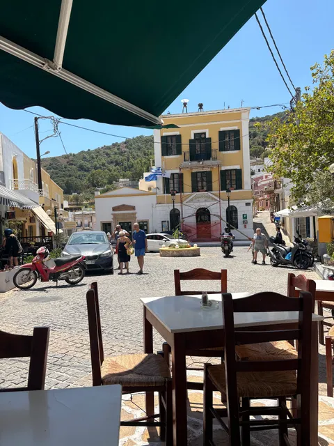 Ψητοπωλείο "Υπάρχω"