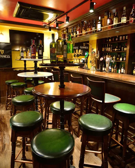 Man in the Moon Gion