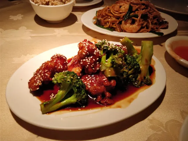 Hunan Taste Chinese Restaurant