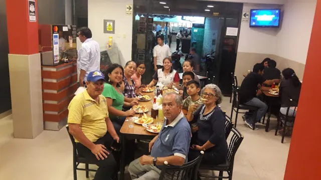 Mi Carreta Pollos a la Brasa