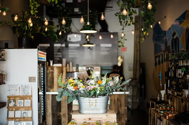 Celis Juice Bar - Dixie