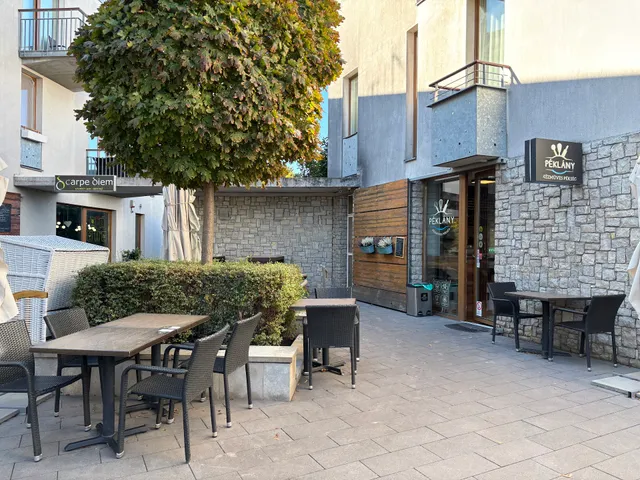 Péklány Kézműves Pékség