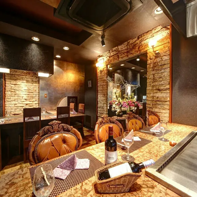 Teppanyaki Steak Shabu-shabu Kamon