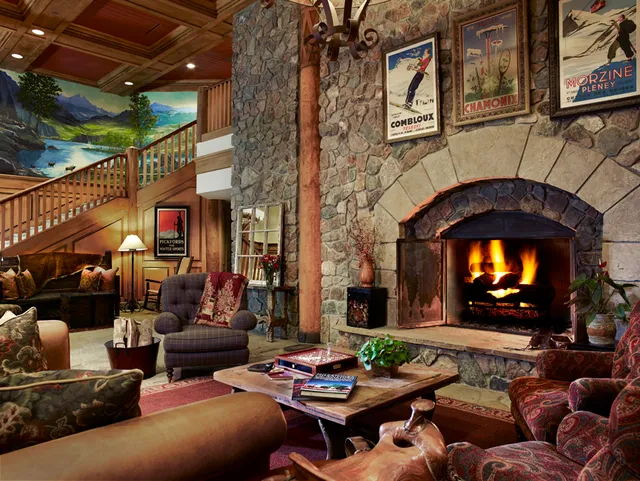 McCoy Peak Lodge by East West Hospitality