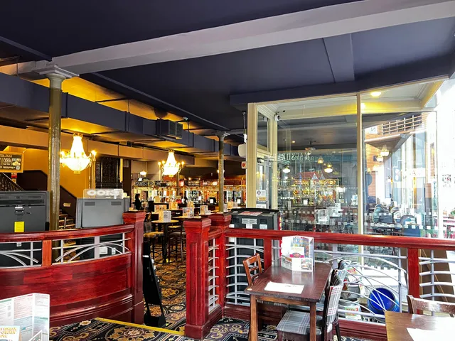 The Crystal Palace - JD Wetherspoon