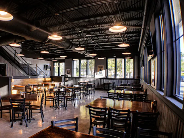 Murky Waters BBQ - Ocean Springs