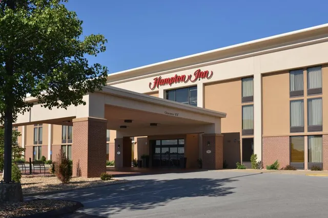 Hampton Inn Springfield South