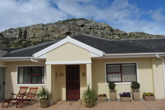 Anha Casa Guest House B&B