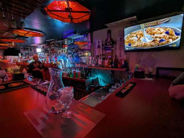 Grown Folks Lounge Llc