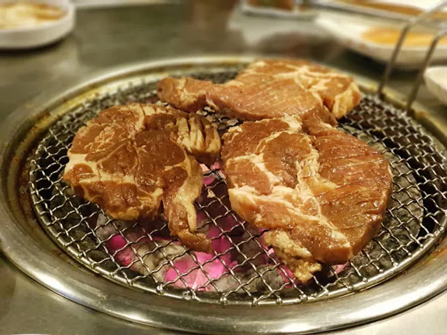 Tongkeun Galbi