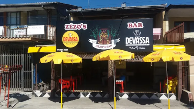 Zezos Bar