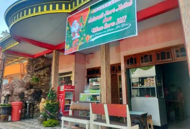 Queen Asri RedPartner